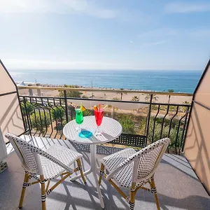 3* Hotel Checkin Garbi